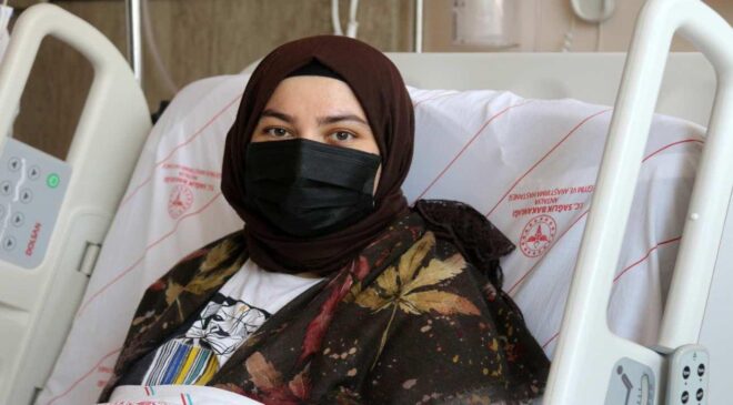 Zayıflamak isterken komaya girdi! Bilinçsizce bitki çayı tüketen genç nakille kurtuldu
