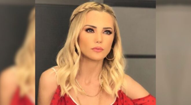 Ece Erken Sinan Akçıl İle Birlikteliğini İlan Etti