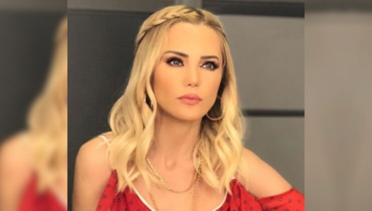 Ece Erken Sinan Akçıl İle Birlikteliğini İlan Etti