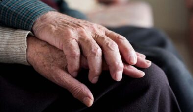 Japonya’da yalnızlık endüstrisi: Büyükanne kiralıyorlar