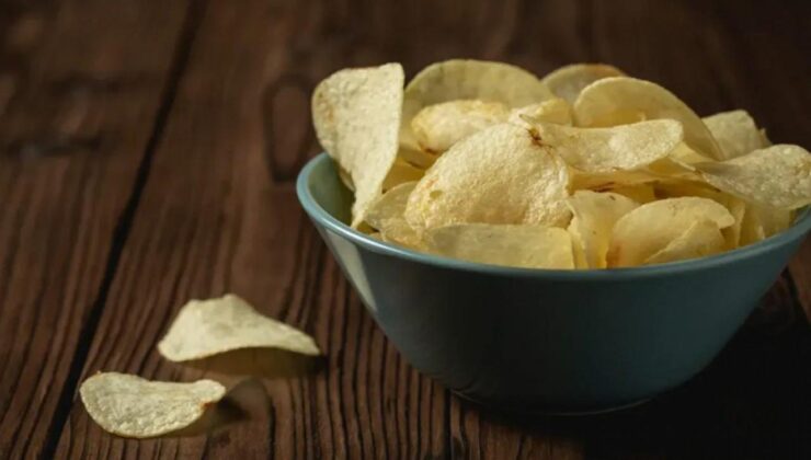 Mineral yağ kalıntısı tespit edildi! Hollanda’da Lays cipsler toplatılıyor