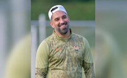 Arda Turan’ın Ukraynalı Hayranıyla Pozu Gündem Oldu