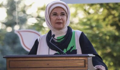 Emine Erdoğan’dan 1316 yıllık ulu zeytin ağacı ve doğa için çağrı