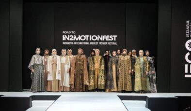 Endonezyalı modacılardan İstanbul’da modest defilesi!