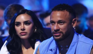 Neymar’ın nişanlısı tanınmaz hale geldi! Dudağında sivilce çıkmıştı