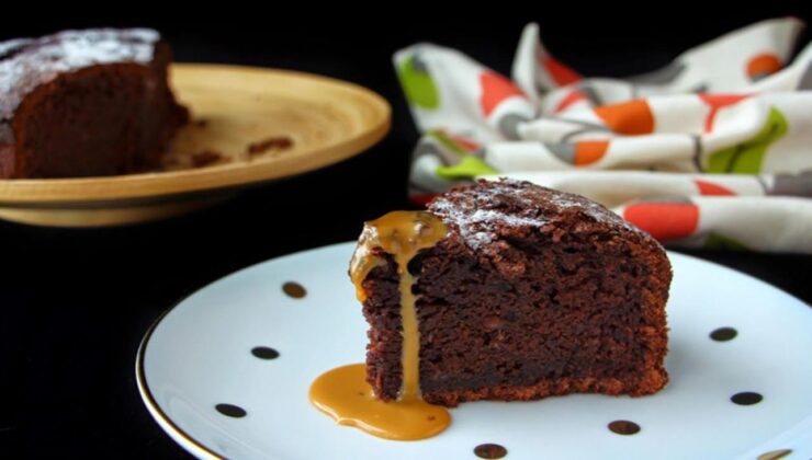 Tadına doyamayacaksınız: Fındık kremalı kek tarifi