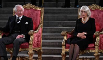 Uğruna tüm dünyayı karşısına aldığı aşk sona mı erdi? Kral Charles ve Camilla evleri ayırdı