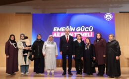 Başkan Altay “aile yılı” kapsamında ilçelerden gelen kadınlarla buluştu