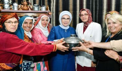 Emine Erdoğan, Rize’nin lezzet yolculuğuna eşlik etti