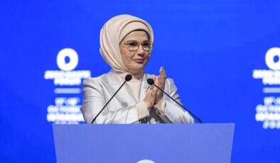 Emine Erdoğan, Sıfır Atık Forumu’ndaki ‘Bakanlar Oturumu’nda açıklamalarda bulundu