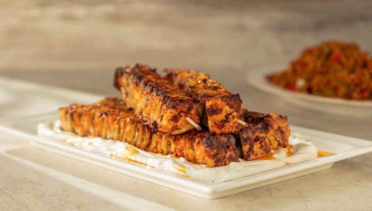 Fırında pratik lavaş kebabı tarifi: Evde kolayca kebabın tadını çıkarın!