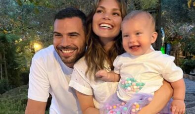 Aslı Enver kızıyla yeni bir paylaşım yaptı! Minik Elay’ın meraklı bakışları güldürdü