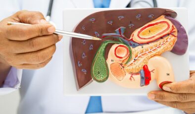 Hazımsızlık deyip geçmeyin! Altında safra kesesi taşı olabilir