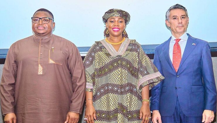 Sierra Leone Cumhurbaşkanı’nın eşi, Freetown Büyükelçiliği’ndeki 29 Ekim resepsiyonuna katıldı