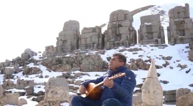 Yunus Bülbül’den yapay zekaya meydan okuyan şarkı! “Emeğimizi bir tıkla çaldın”