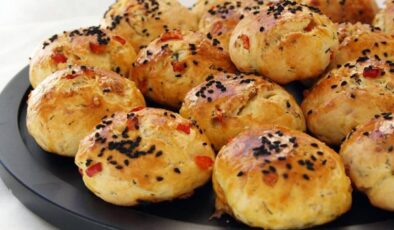 Biberli dereotlu poğaça tarifi! Mayalama derdi yok