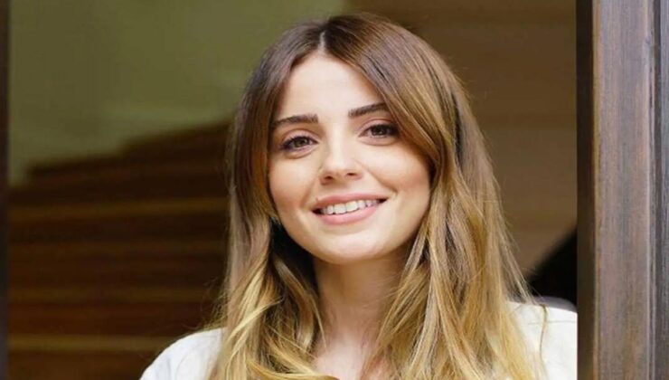 SON DAKİKA! Ezgi Eyüboğlu ile birlikte 8 kişi daha gözaltına alındı