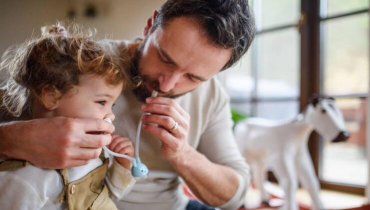 Çocuklarda sık tekrarlayan kulak iltihabına dikkat: Gizli sebebi geniz eti olabilir