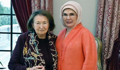 Emine Erdoğan, Semahat Arsel ile bir araya geldi