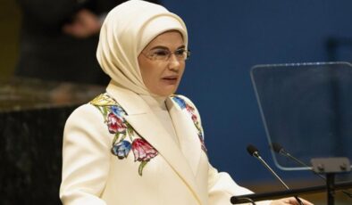 Emine Erdoğan’dan ‘Türkiye Dokuma Atlası-Kumaşın Hafızası’ sergisine ilişkin paylaşım