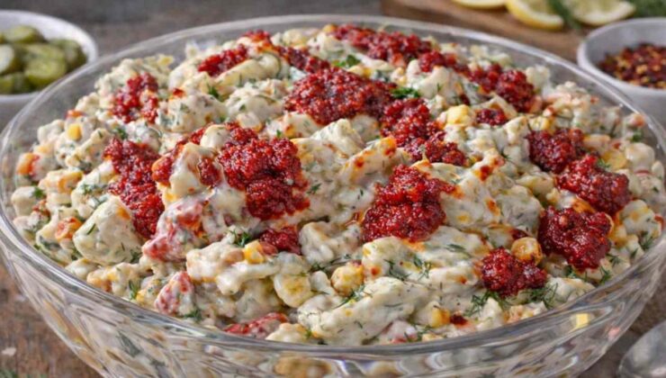Gün sofralarının yeni yıldızı: Mantı salatası tarifi