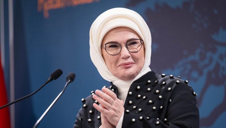 Emine Erdoğan’dan AK Parti’nin “Köklerden Geleceğe Kadın Kolları Teşkilat Çalıştay”ı paylaşımı