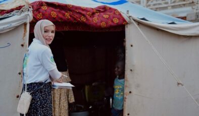 Gamze Özçelik’ten Gazze’nin soğuğuna Ramazan şefkati! Hareketiyle takdir topladı