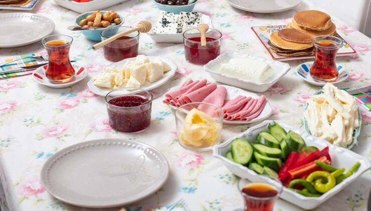 Kahvaltı masasındaki gizli zehir açıklandı! Uzmanlardan sakın tüketmeyin çağrısı