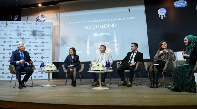 ‘Ramazan ve Sağlık Paneli’nde uzmanlardan hem beden hem ruh sağlığı için altın öneriler!