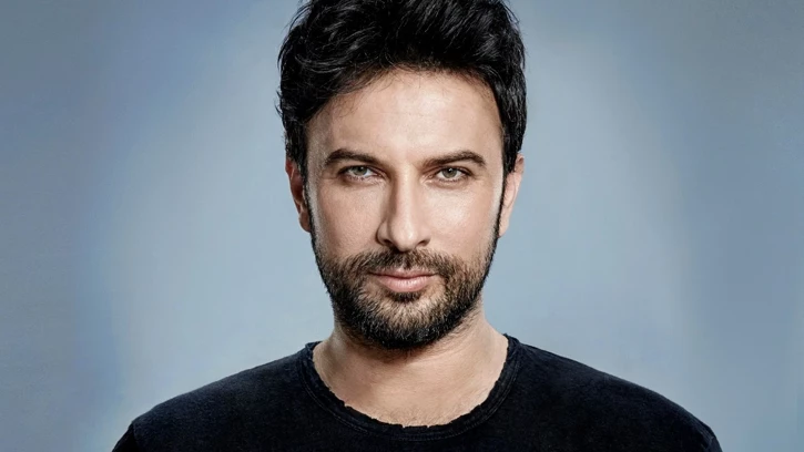 Tarkan’ın Hayranı Öyle Bir Hareket Yaptı Ki Herkes Şok Oldu