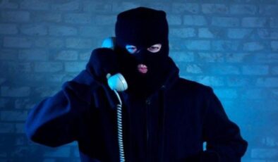 Ünlü şarkıcı Berksan dolandırıldı!