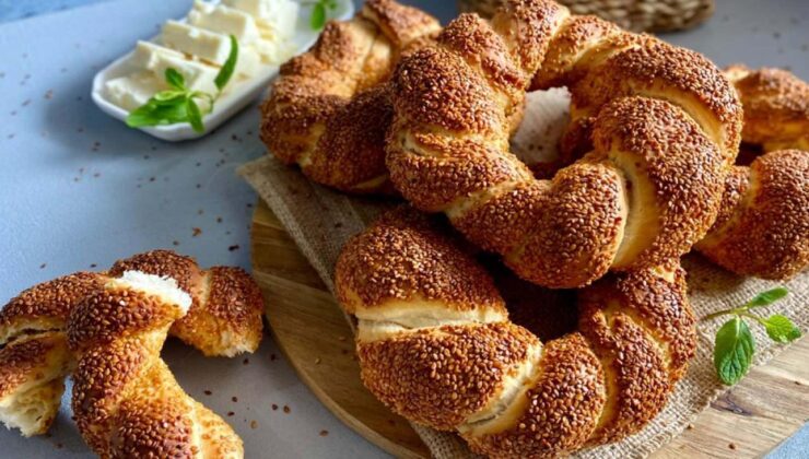 Bir kez deneyen hep yapıyor! Mayası tam tutan, susamı bol: Sütlü simit tarifi