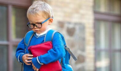 Çocuklar neden okula gitmek istemez? Okula gitmekte zorlanan çocuklar için altın öneriler