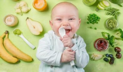 Ek gıdaya geçen bebeklerin tüketmesi gereken besinler