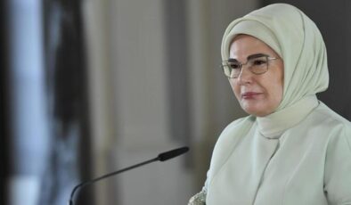 Emine Erdoğan’dan “18 Mart Şehitleri Anma Günü ve Çanakkale Deniz Zaferi” paylaşımı