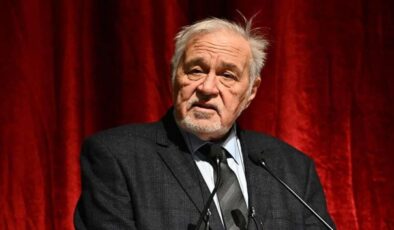 İlber Ortaylı hayatını kaybetti! Ailesinden yürek burkan açıklama