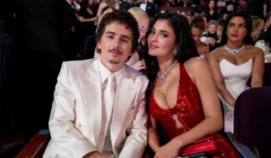 Kylie Jenner ve Timothée Chalamet Kırmızı Halıyı Birbirine Kattı!