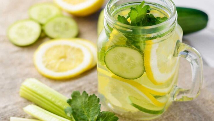 Kış kilolarına elveda: Yağ yakımını destekleyen detoks tarifi!