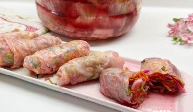 Kışa veda edin: Mevsimin son lahanalarıyla sarma lahana turşusu tarifi