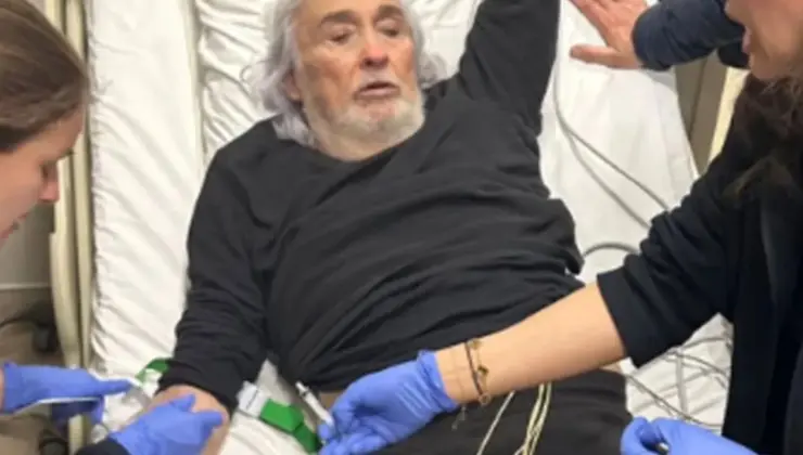 Müjdat Gezen Seyirciyle Tartışma Sonra Oyun İptal Edildi