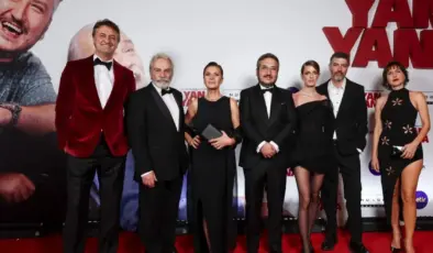 “Yan Yana” Netflix Türkiye’de Yayında