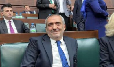 AK Parti Grup Toplantısı’na katılan Yavuz Bingöl: Siyasetten kopamıyorum