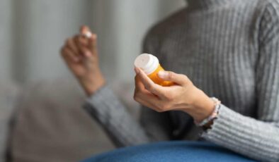 Dikkat çeken uyarı: Kanser hastalarında ezbere alınan vitaminlere dikkat