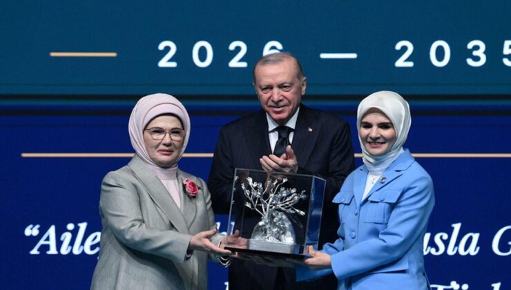 Emine Erdoğan’dan “Aile ve Nüfus On Yılı Vizyon Belgesi Tanıtım Programı” paylaşımı